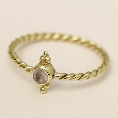 Muja Juma Ring gold Round Double Dots 52 / Rosenquarz