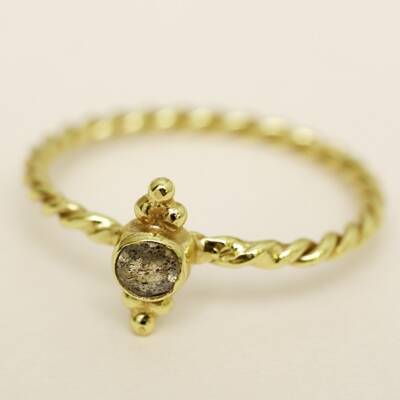 Muja Juma Ring gold Round Double Dots 56 / Labradorit