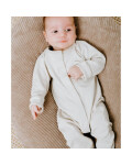 Babystrampler aus Jersey in warm linen toll zum kombinieren mit der Serie Soul