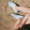 Badeschuhe mit rutschfester Sohle fürs Schwimmbad oder den Strand mit Surf Boy Muster