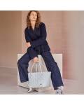 Handed by: Shopper Paris grau