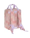 Lässig: Rucksack in rosa mit Button