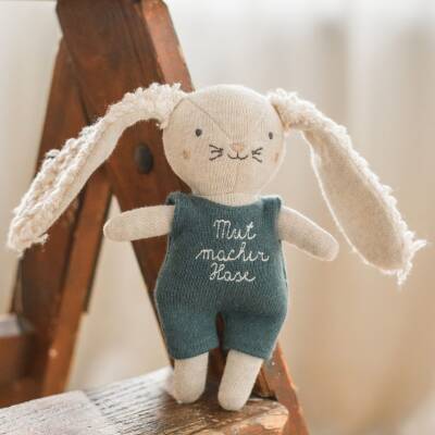 Kuscheltier Mutmacher-Hase blau Ava&Yves