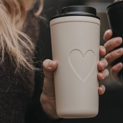 Eulenschnitt: To go Becher Herz creme