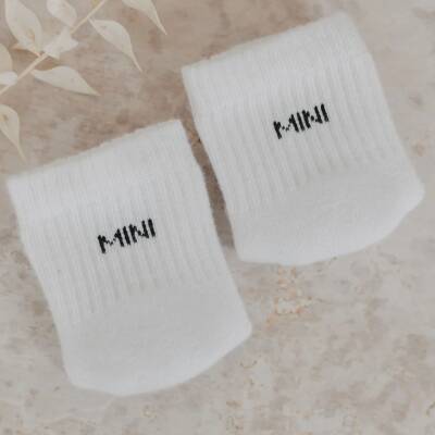 Eulenschnitt: Babysocken Mini Größe 16-18